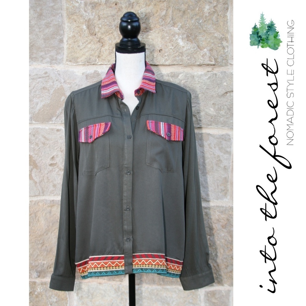 𝅺NWT NEW Olive Jacket Blouse Serape Accents Medium